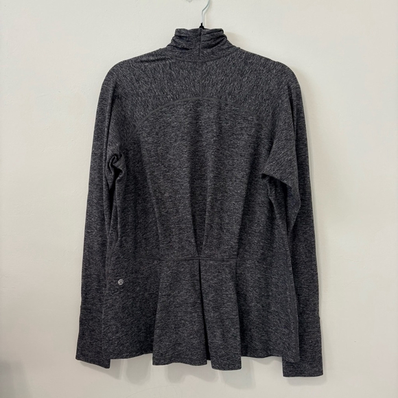 Lululemon Warm Your Core Long Sleeve Tee Sz 10 Heathered Black EUC - Picture 4 of 8